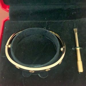 Gold plate bangle